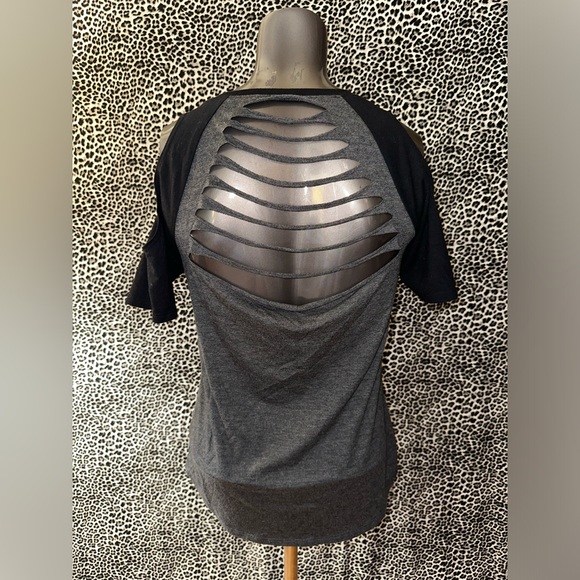 *SOLD* Glitter Skull Cold Shoulder Top Small - Picture 2 of 11